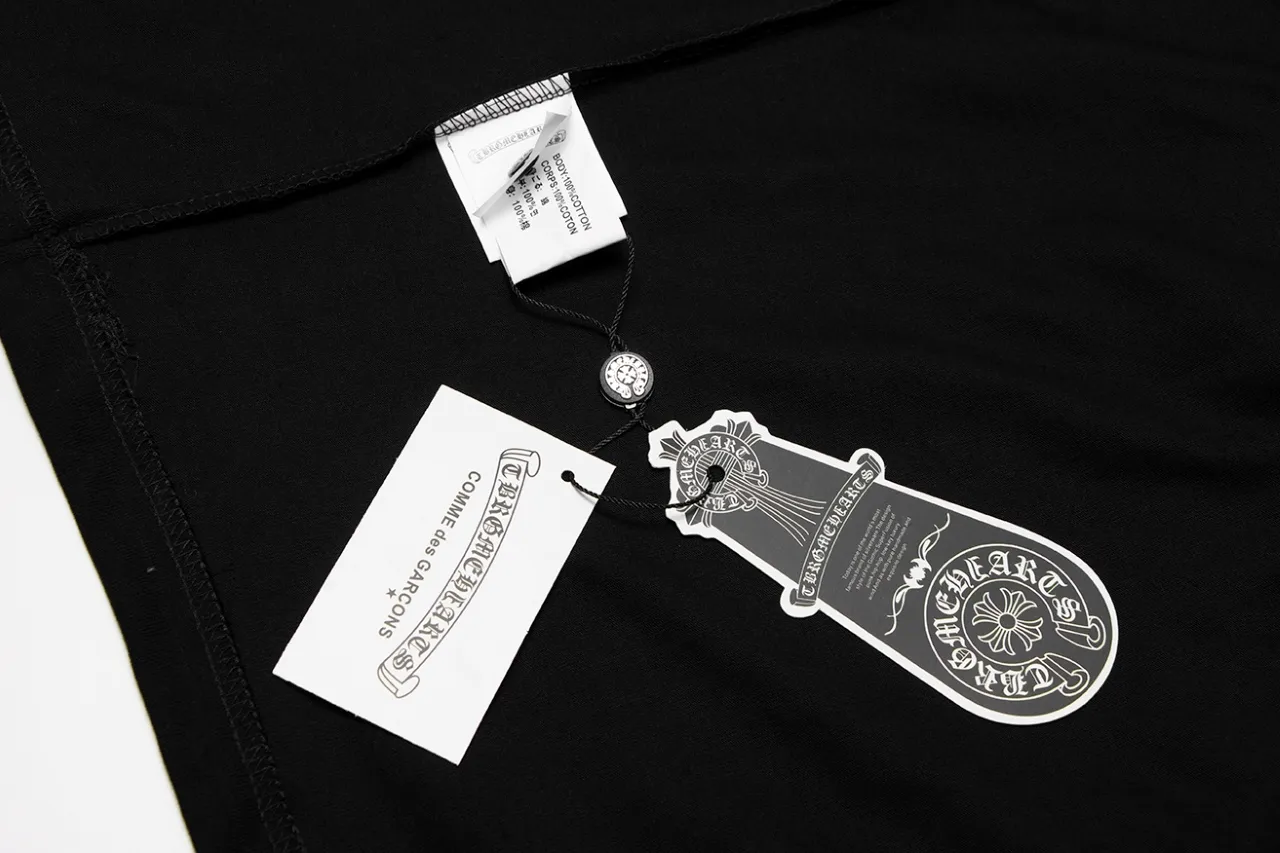 P150 Chrome Hearts Chrome Hearts Iron Cross Short Sleeve Size: SMLXL Color: White Black